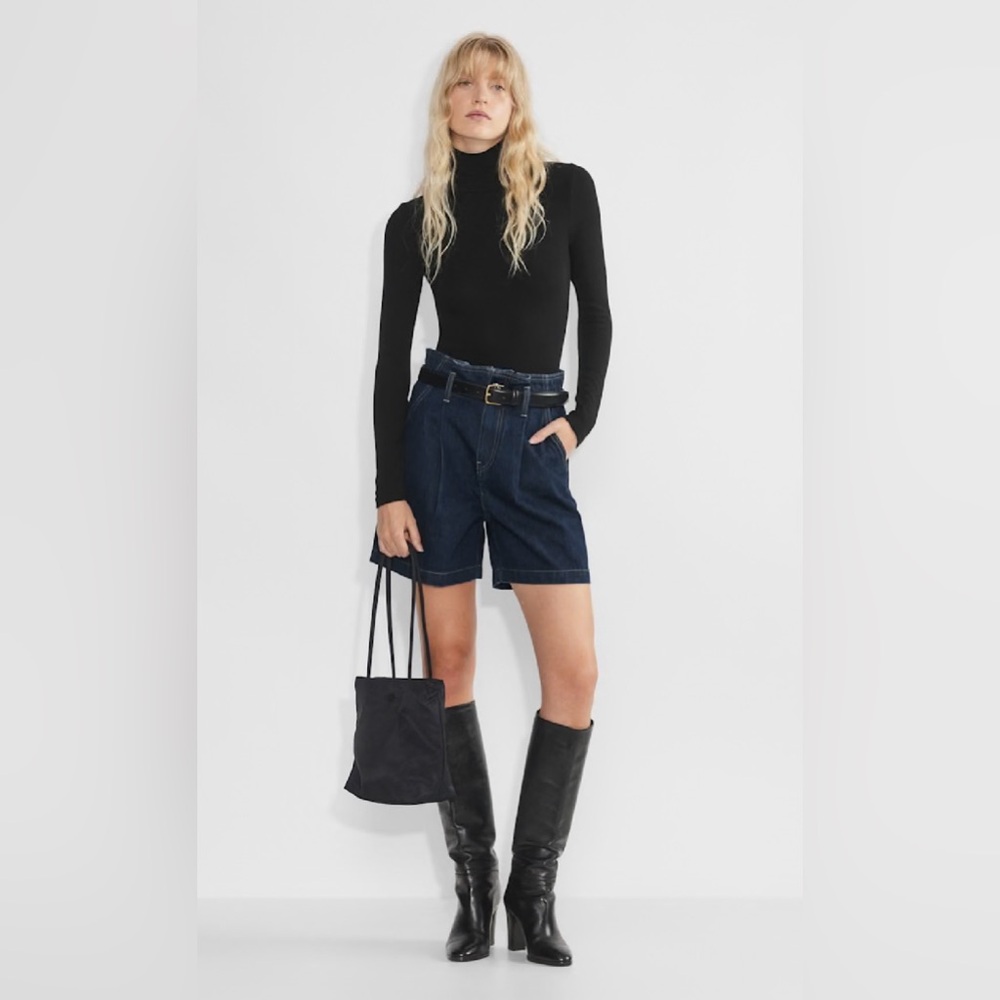 Wilfred Roundabout Bermuda Short
